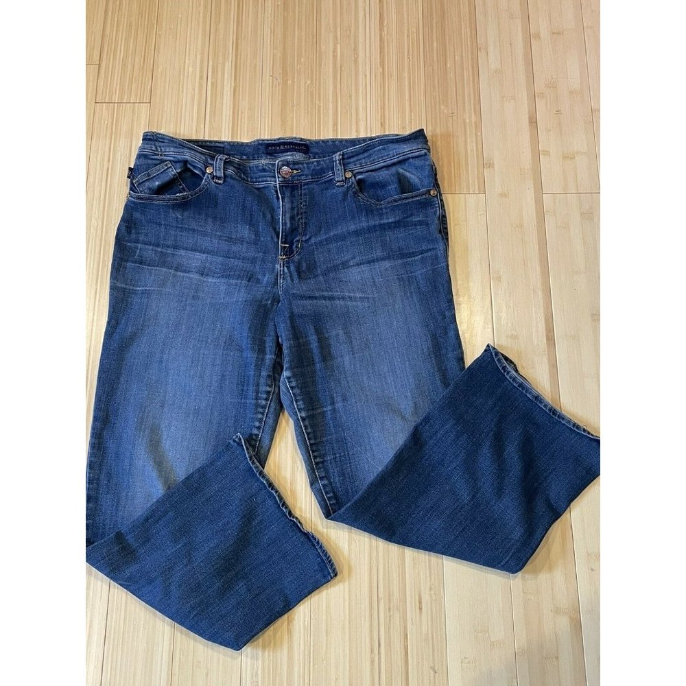 Rock & Republic Womens Jeans Size 20 Plus Bootcut Stretch Blue Denim.